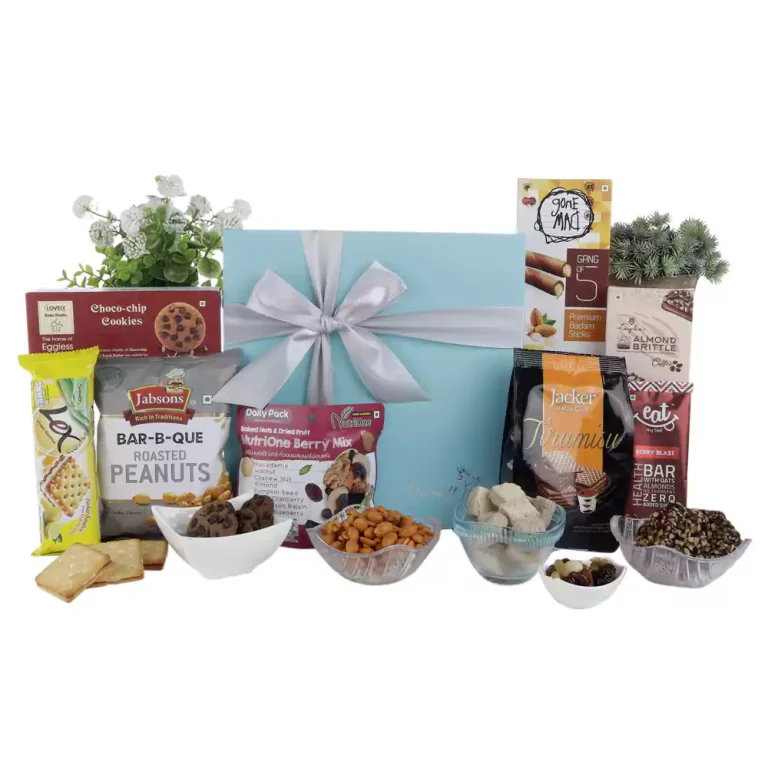Chocolate and Dried Fruits Gift Box 1 Chocolate and Dried Fruits Gift Box