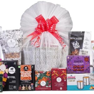 The Gift Tree Festive Healthy Hamper | Gift for Family, Friends, Clients