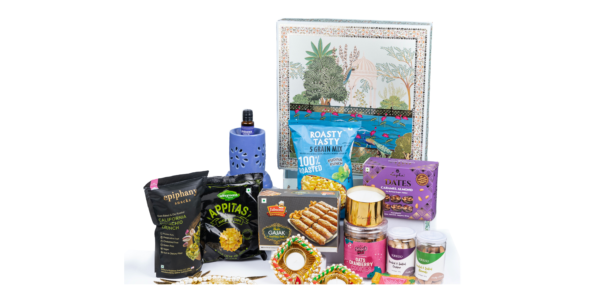 The Gift Tree Diwali Gift Hamper | Diwali Dry Fruits And Cookies | Luxury Scented Candle And Diffuser Set | Diwali Diya And Golden Toran | Diwali Hamper For Family, Friends, Corporate Office, Clients
