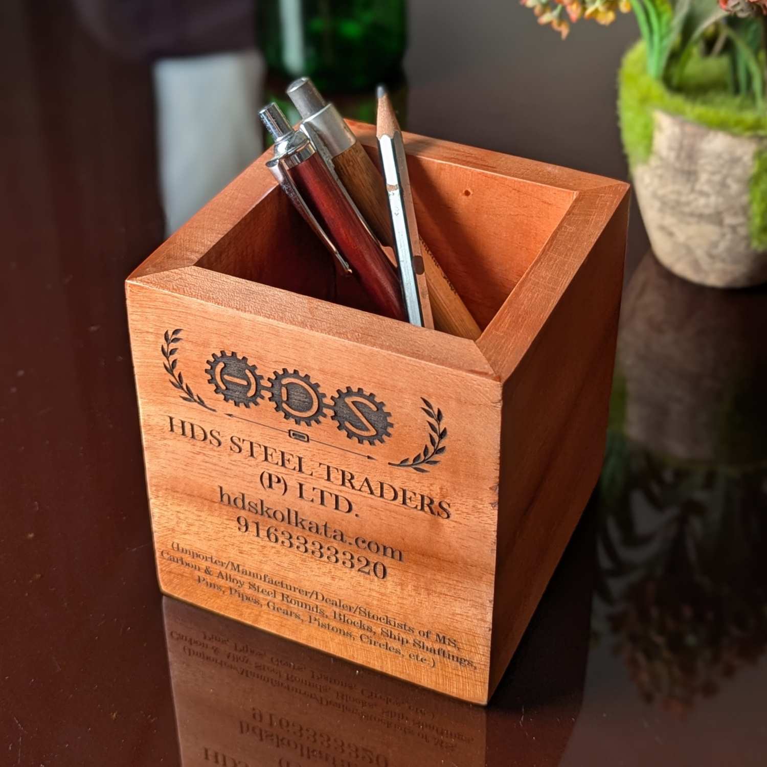 The Gift Tree Personalized Wooden Pen Holder ? Organize with Style 1 The Gift Tree Personalized Wooden Pen Holder ? Organize with Style